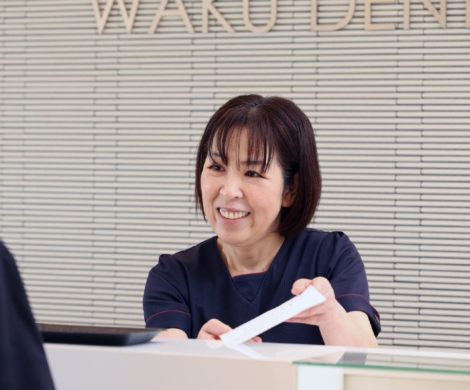 優しく教育されたスタッフ